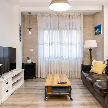 Amplio, Luminoso Y Moderno Cerca Del Casco Viejo Apartment Bilbao Luaran gambar