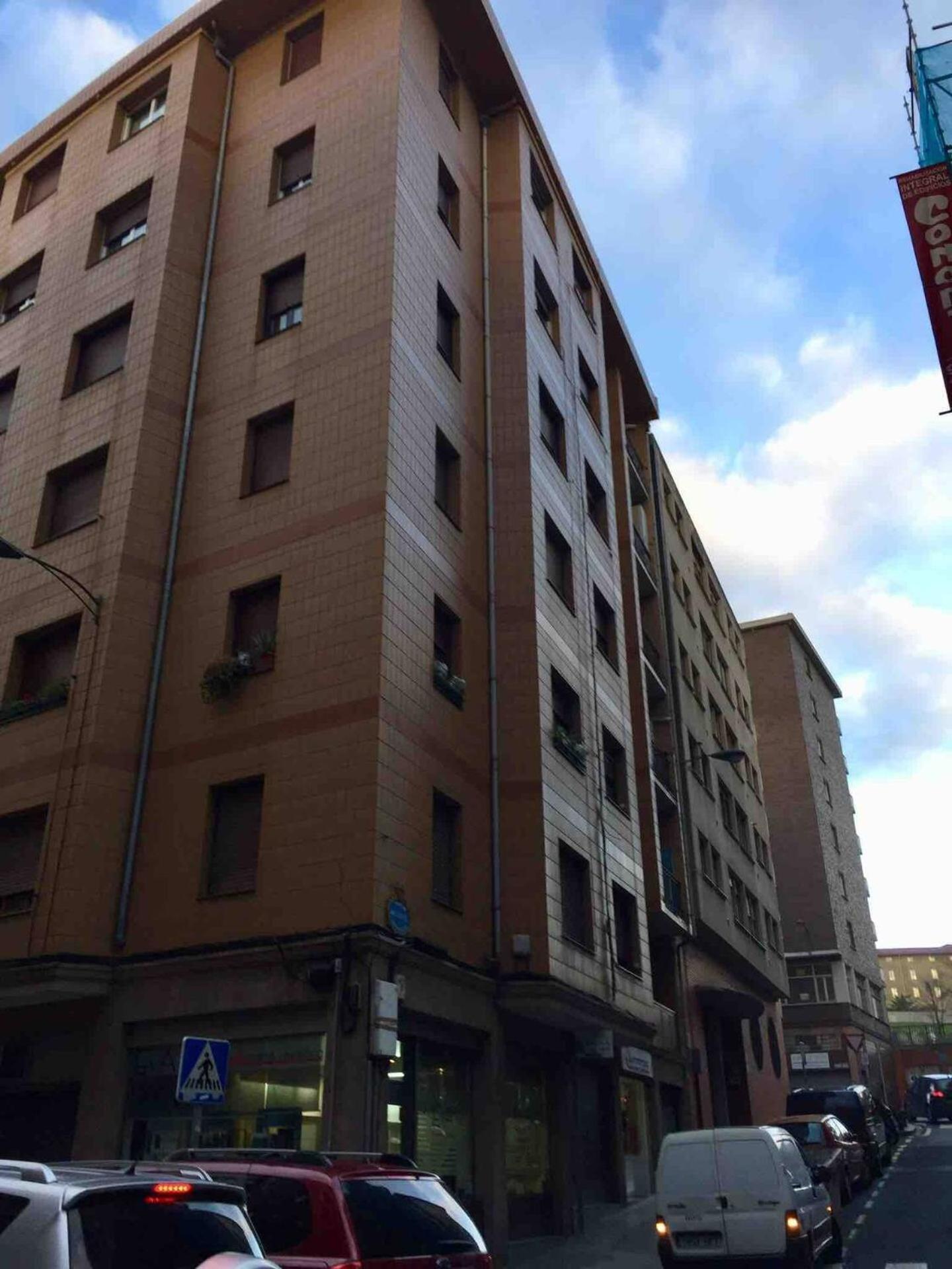 Amplio, Luminoso Y Moderno Cerca Del Casco Viejo Apartment Bilbao Luaran gambar