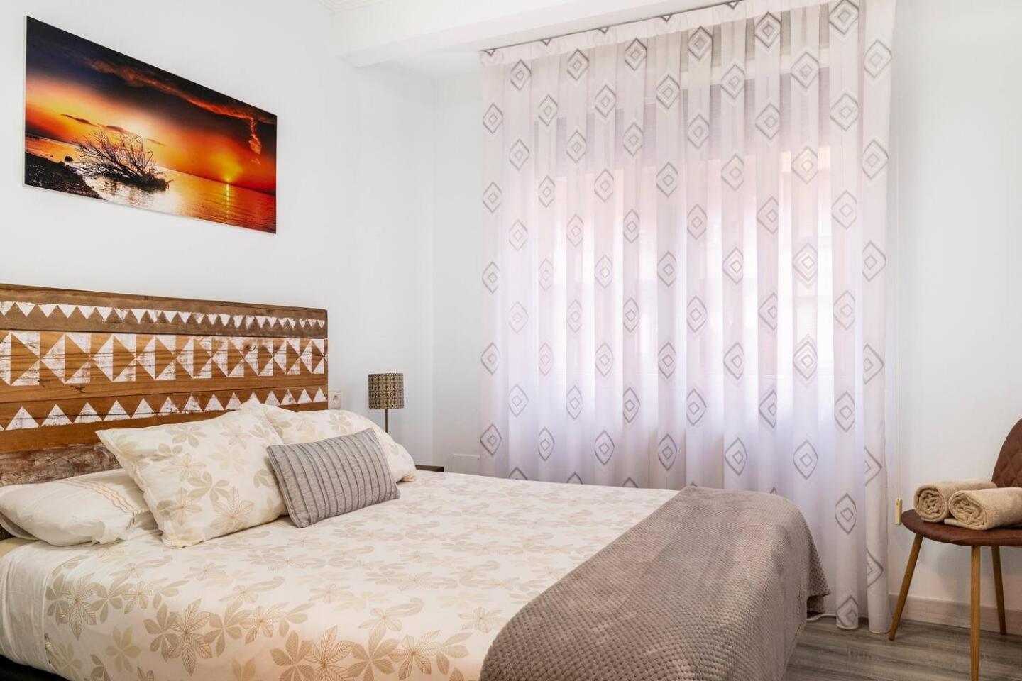Amplio, Luminoso Y Moderno Cerca Del Casco Viejo Apartment Bilbao Luaran gambar